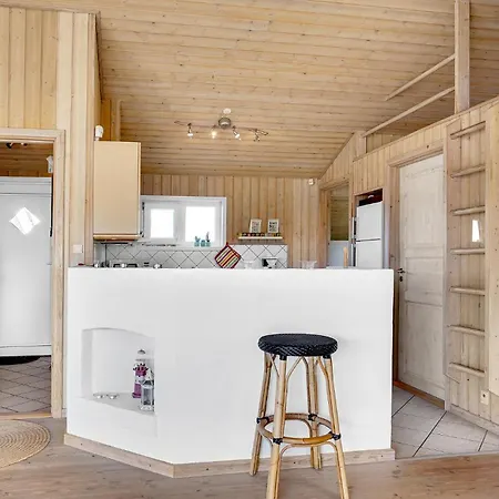 Awesome In With Kitchen 4* Hirtshals